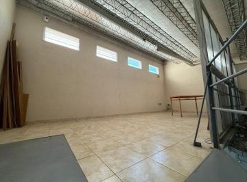 Local comercial · 139m² · Local en Alquiler en Monte Grande