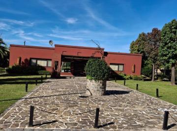 Departamento · 90m² · 3 Ambientes · 1 Cochera · Departamento en Casas del Alto