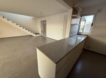 Casa de 4 ambientes, Córdoba · Casa en Venta 3 Dorm. Comarca de Allende