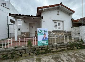 PH · 60m² · 4 Ambientes · PH de 4 Ambientes a La Venta en Barrio San Jose.