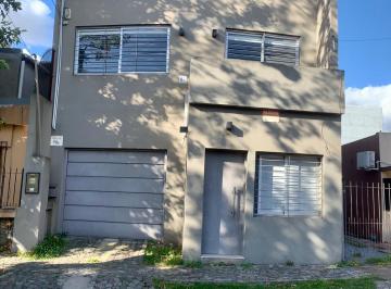 Casa de 4 ambientes, Berazategui · Casa en Alquiler de 4 Ambientes en Berazategui