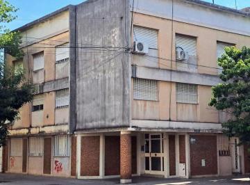 Departamento · 46ha · 4 Ambientes · Departamento de 2 Dorm. - Externo - Laprida 2102 02 02 - Us$49.900