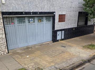 Consultorio de 2 ambientes, La Matanza · Oficina 2 Amb - Planta Baja Al Frente - Uso Exclusivo Profesional -