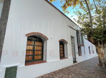 Casa de 5 ambientes, Quilmes · Alquiler Casa 5 Ambientes Uso Vivienda y Profesional, Quilmes.