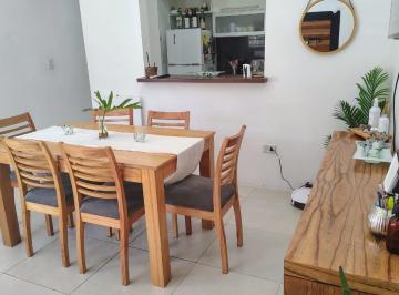 Casa · 106m² · 3 Ambientes · 1 Cochera · Venta Casa 3 Ambientes en Quilmes