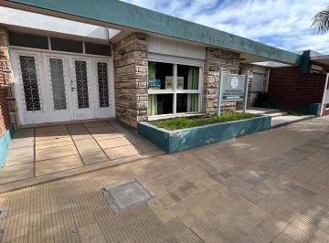Casa de 8 ambientes, Laboulaye · Oportunidad! Casa en Av Independencia Nro.: 641 de La Ciudad de Laboulaye Cordoba