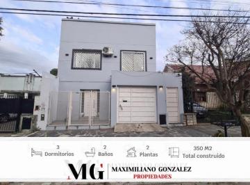 Casa · 240m² · 5 Ambientes · 2 Cocheras · Casa Venta Monte Grande Esteban Echeverria