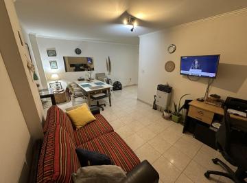 Departamento · 77m² · 3 Ambientes · 2 Dorm - 2 Baños - a Pocas Cuadras de Cañada - a Pasos de Todo