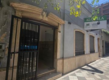 Local comercial · 130m² · Local en Alquiler