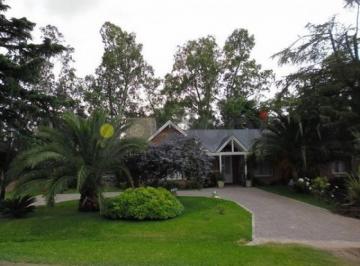 Casa · 193m² · 4 Ambientes · Casa en Venta en Ranelagh Golf Club Berazategui