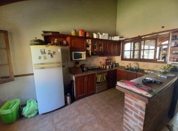 Casa · 208m² · 3 Ambientes · 1 Cochera · Casa 2 Dorm. Apto Credito en Venta en Arguello Norte