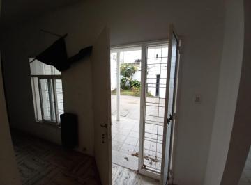 PH · 101m² · 2 Ambientes · Casa Taller y Vivienda de 1 Dormi en Venta en B° Marechal