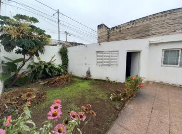 PH · 101m² · 2 Ambientes · Casa Tipo Loft en Venta Para Uso de Vivienda / Comercial