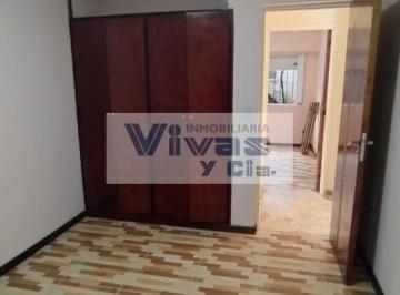 Casa · 110m² · 4 Ambientes · 3 Cocheras · Casa 4 Ambientes C/ Reciclado Parcial