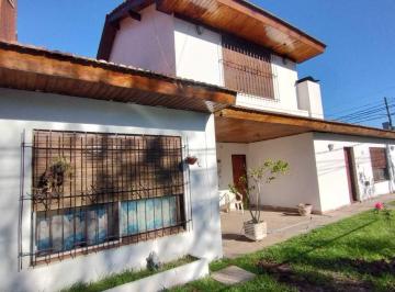 Casa · 150m² · 4 Ambientes · 1 Cochera · Casa en Venta en El Talar, Tigre