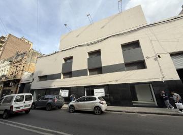 Local comercial · 545m² · 6 Ambientes · 2 Cocheras · Local con Oficinas en Alquiler - Microcentro