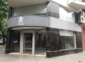 Local comercial · 79m² · 4 Ambientes · Riglos Al 300 - Caballito - Cap. Fed - Excelente Local en Esquina