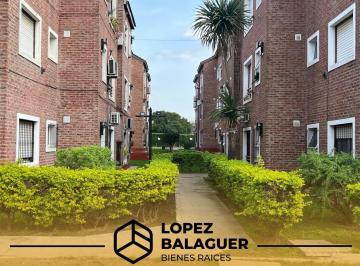 Departamento · 55m² · 3 Ambientes · 1 Cochera · Venta Dpto. 3 Amb. Cdad. Evita Apto Crédito - Planta Baja