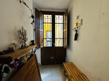 PH · 46m² · 3 Ambientes · Casa de Pasillo en Venta - 1 Dormitorio con Patio en España y Hospitales