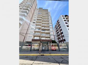 Departamento · 63m² · 3 Ambientes · 1 Cochera · Departamento de 3 Amb con Balcón, Cochera y Pileta en Venta, Ramos Mejía