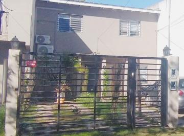 Casa de 3 ambientes, Pilar · Bº Las Nazarenas Km51 Dúplex, 2dorm Jardín Pileta Parrilla