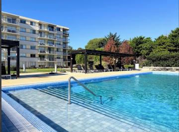 Departamento · 65m² · 3 Ambientes · 1 Cochera · Alquiler 2 Dorm 2 Banos y Gge en Rambla de Colonia