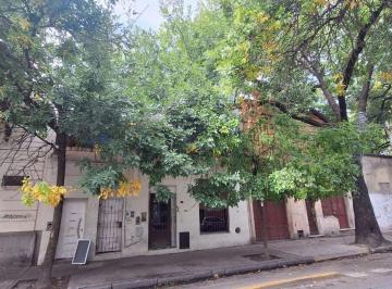 Casa · 320m² · 8 Ambientes · Venta - Casa Compuesta de 3 PH - La Boca