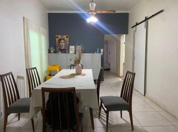 PH · 116m² · 4 Ambientes · Venta PH 4 Ambientes en Berazategui con Patio