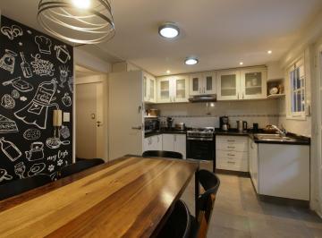 PH · 143m² · 5 Ambientes · 1 Cochera · PH Tipo Casa Independiente 5 Ambientes, Triplex.
