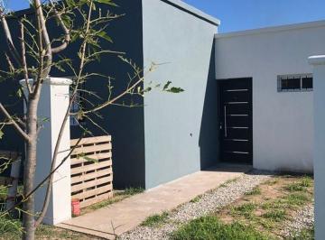 Casa · 65m² · 3 Ambientes · 1 Cochera · Casa a Estrenar Entrega + Financiacion