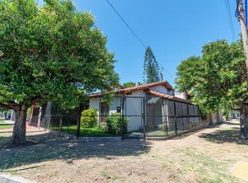 Casa · 110m² · 4 Ambientes · 2 Cocheras · Apto Credito - Venta Casa 4 Amb - Villa Luzuriaga