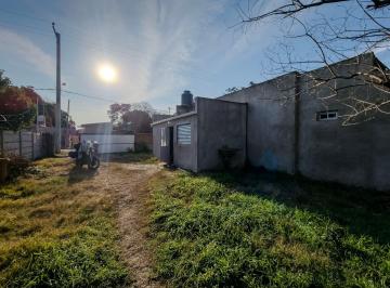 Casa · 20m² · 1 Ambiente · Oportunidad Única. Casa a Expandir en Parque Peña
