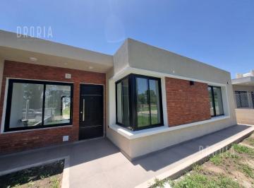Casa · 83m² · 4 Ambientes · Casa en Portales del Tala - Alta Gracia Apta Credito!
