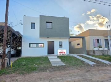 Casa de 3 ambientes, Río Ceballos · Venta Casa 3 Dorm. Villa Catalina a Estrenar