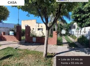 Casa · 180m² · 3 Ambientes · Casa en Amplio Lote en Theobald, Santa Fe