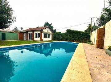 Quinta vacacional · 95m² · 3 Ambientes · 1 Cochera · Casa Quinta en Venta en Barrio Golf