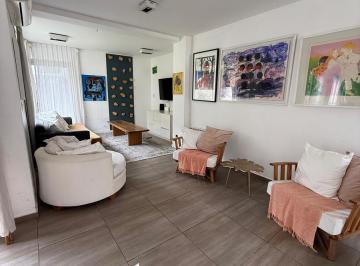 Casa · 130m² · 6 Ambientes · 2 Cocheras · Casa en Venta en Villa Belgrano