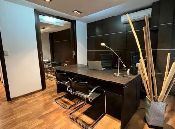 Oficina comercial · 108m² · 7 Ambientes · 2 Cocheras · Oficina de 110 m² con Terraza en Cerro de Las Rosas en Venta