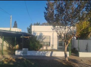 Casa · 80m² · 3 Ambientes · Casa en Venta, B°lanusse - Lujan
