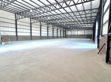 Bodega-Galpón de 3 ambientes, Maipú · Alquiler Galpón en Parque Industrial