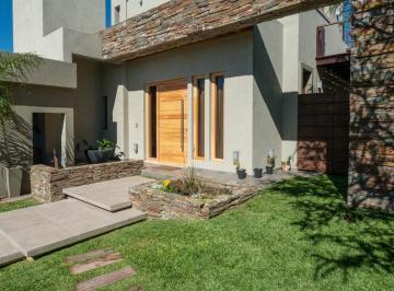 Casa de 5 ambientes, Malagueño · Venta Casa Barrio Privado Las Cañitas