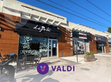 Local comercial · 81m² · 3 Ambientes · Local en Alquiler - Canning, Sargento Cabral Al 3600
