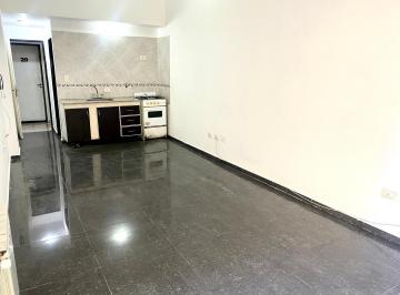 Departamento · 28m² · 1 Cochera · Monoambiente con Patio, Cochera y Pileta. Oportunidad!