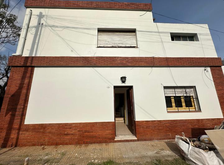 Casa · 137m² · 6 Ambientes · 1 Cochera