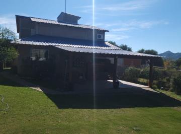 Casa de 7 ambientes, Santa María de Punilla · Hermosa Casa en Venta - Santa María de Punilla