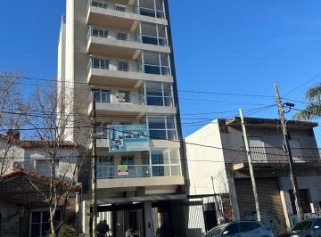 Departamento de 3 ambientes, Quilmes · Alquiler Semipiso 3 Amb con Cochera a Estrenar