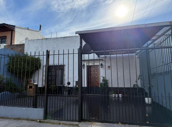Casa · 150m² · 5 Ambientes
