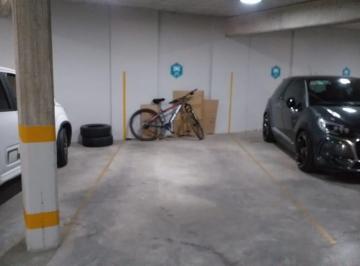 Garage , Lanús · Cochera Cubierta en Subsuelo