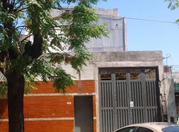 Bodega-Galpón , Villa Lugano · Galpón 500 m² S/lote 8,66x27 en 3 Plantas Fm (T1)