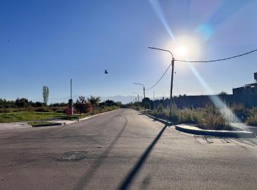 Terreno , Maipú · Se Vende Lote en Barrio Coirones de Mayo, Maipú